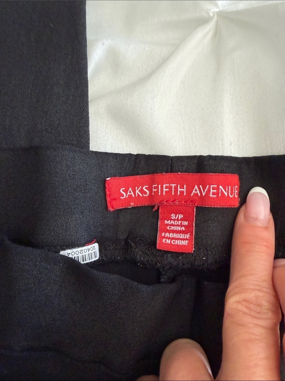 Saks Fifth Avenue Black Pants with Red Label - Picture 3 of 10